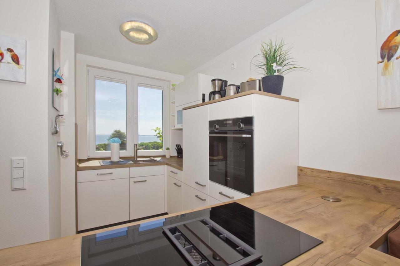 Mit Meerblick Und Terrasse, Gratis Nutzung Vom Ahoi Erlebnisbad Und Sauna In Sellin - Meeresblick Fewo 68 Goehren  Luaran gambar