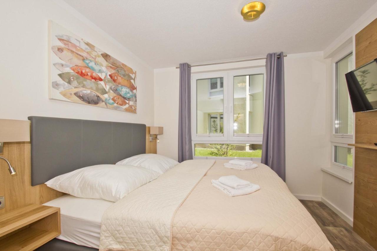 Mit Meerblick Und Terrasse, Gratis Nutzung Vom Ahoi Erlebnisbad Und Sauna In Sellin - Meeresblick Fewo 68 Goehren  Luaran gambar